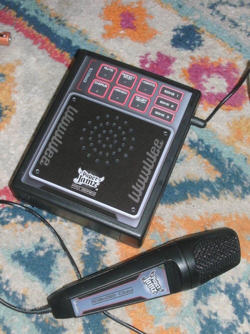 Paper Jamz Amp Microphone & Effects Amplifier WowWee Pro Series 2010 WORKS